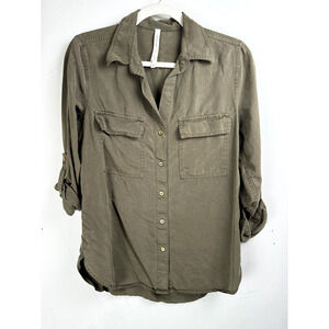 Aritzia Green Minimalist Quiet Luxury Boyfriend Utility Gorpcore Button Up Shirt